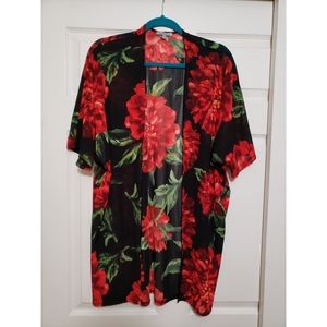 Floral kimono size small